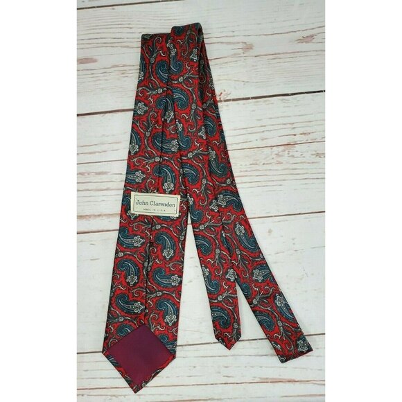 John Clarendon Multicolored Paisley U.S.A Made %100 Silk Tie - Picture 4 of 11